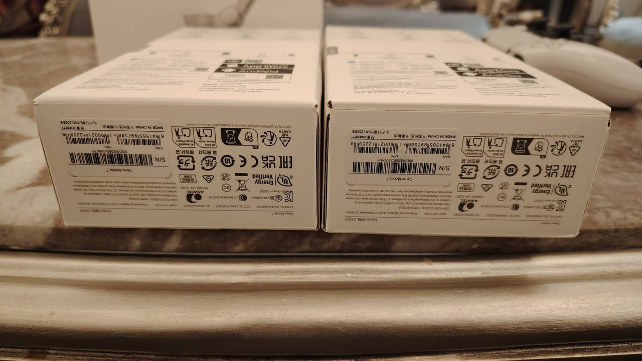 اتوفر اوزمو  dji الأصلي.    جدد في الستيكرات    عنوان بغداد الشعب مقابيل سوق شلال ويوجد توصيل كل مناطق بغداد ومحافظات ***********
