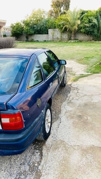 اوبل فكترا 1993 للبيع السيارة جاهزة كير ومحرك بالشرط ((كير أوتوماتيك))...