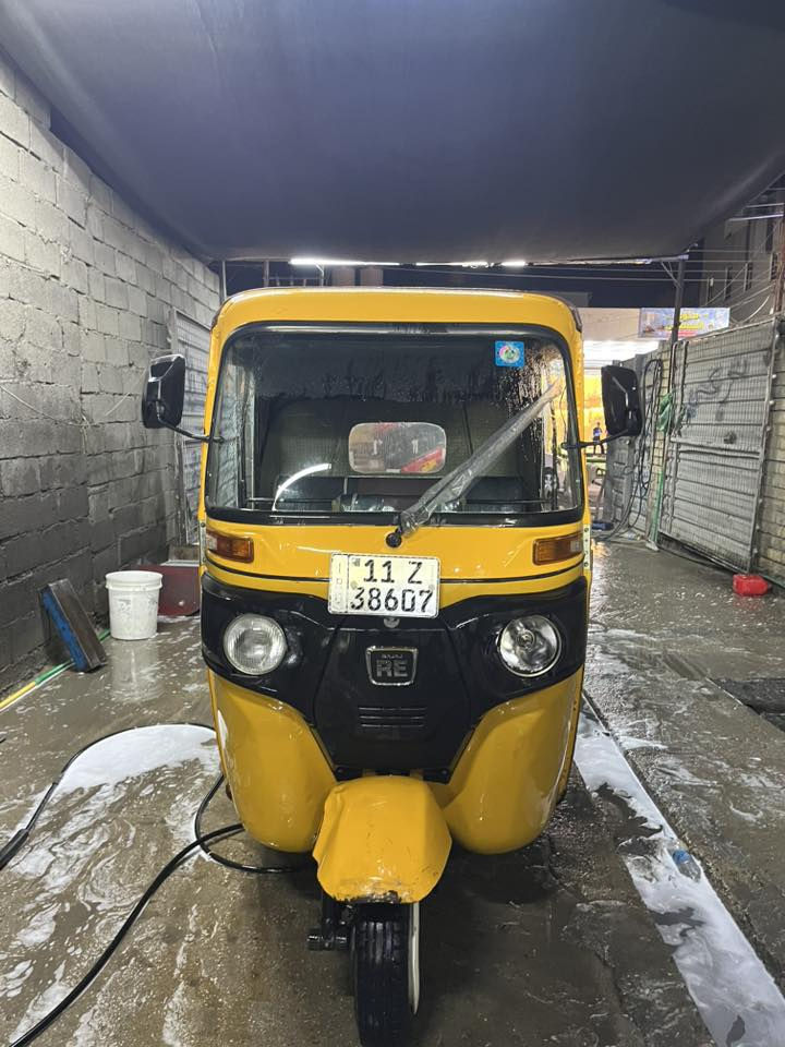 السلام وعليكم تكتك مديل 20 للبيع رقم وسنويه نكليزي بأسمي السعر 6400 وبيهه مجال
***********رقمي
