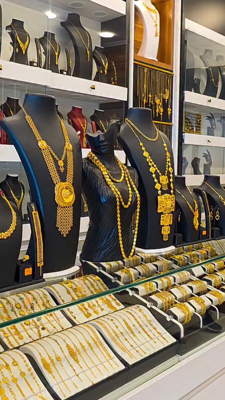 🏆مجوهرات مهند العكايشي 🏆 كل ما هو جديد ومميز♥️ وبأنسب الأسعار ⚘️على مستوى العراق 🇮🇶 زورونا ستجدون كل ما يرضي اذواقكم⚘️  العناوين 🍁 
 1▪︎الفرع الأول🪻 نجف حي الوفاء مجمع جوهرة العرب 
 للحجز 🌹الارقام *********** او ***********🏆
الفرع الثاني حي الإسكان مجمع الشراع الترفيهي♥️
 للحجز ***********♥️🏆
