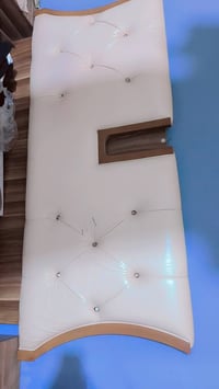 سرير • للبيع • سعر خاص