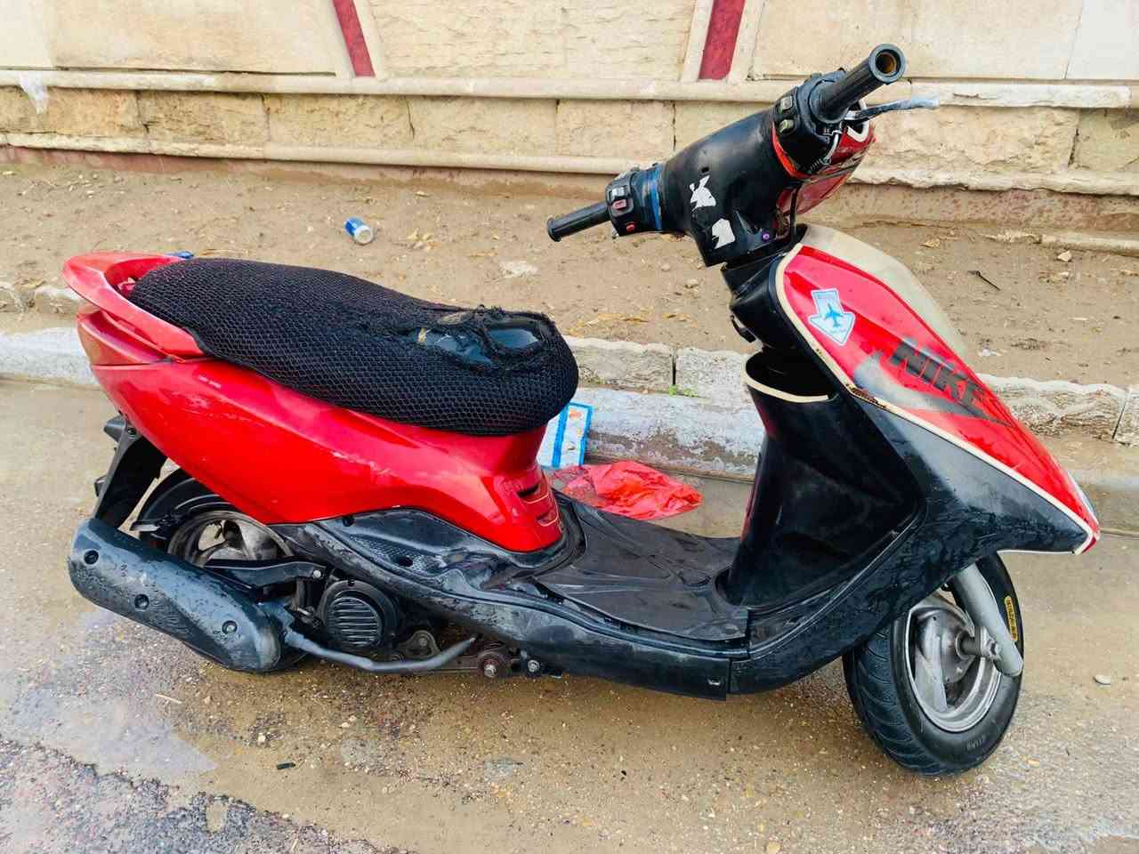 بريز
دراجة خير من الله نظيفه ما مفتوح بيها برغي 
مكفولة من كلشي عدا نواقص بسيطة جدا 
*********** هذا واتساب فقط وتفضل 
مكان البياع شارع 20
