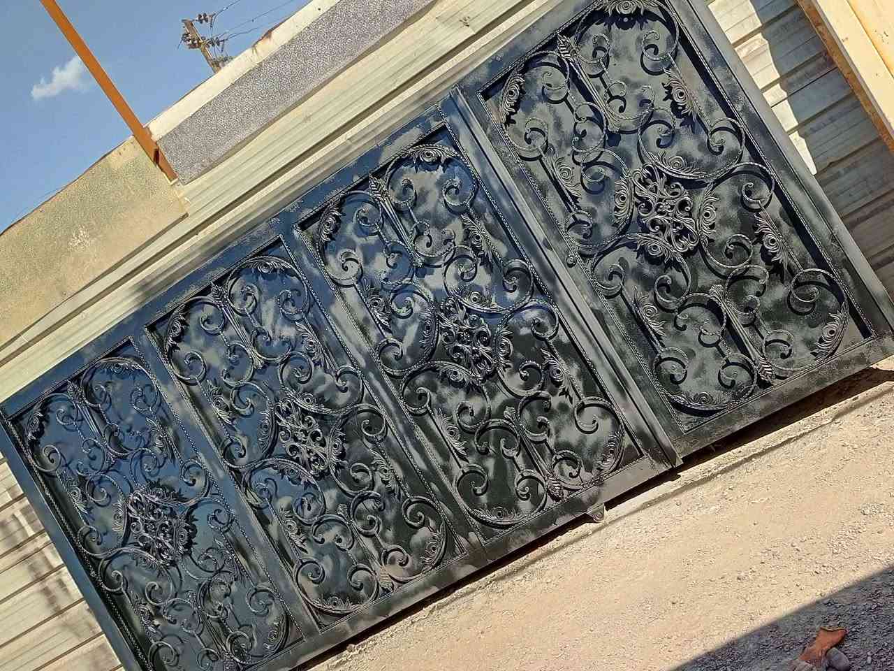 للبيع باب حديد سلايت
حديد ثقيل ارتفاعه من الجرخ 185 
عرض 375 
السعر 650 وبي مجال بسيط 
مكاني# الگرمة


**إذا كنت صاحب هذا الإعلان وتريد حذفه لأي سبب، رجاءا أرسل رسالة إلى الدعم الفني**