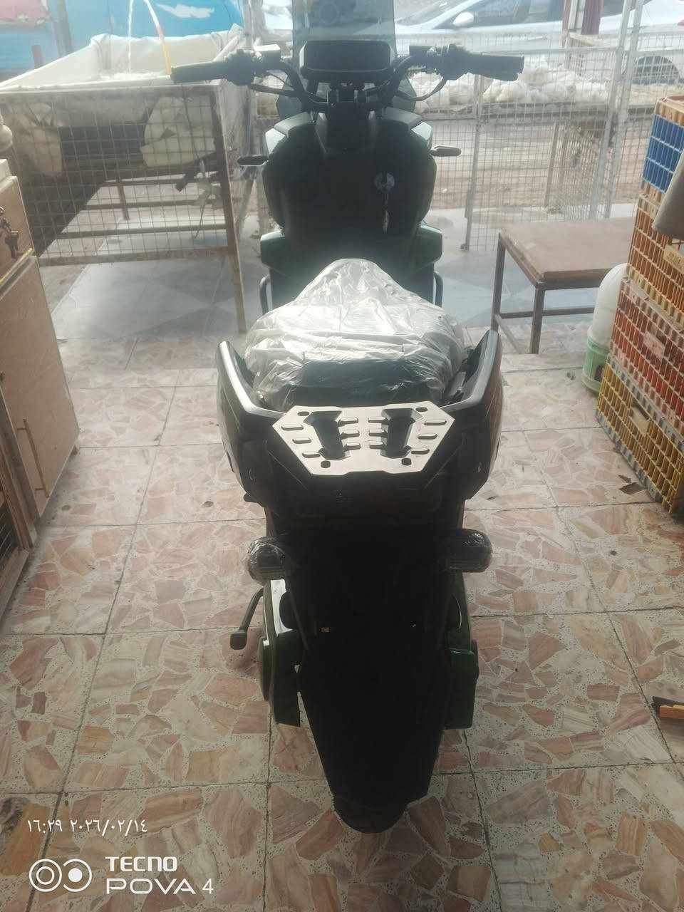 سلام عليكم دراجه شحن مديل 25 جي فور بني راما  سعر 950وبيه مجال العنوان النجف الاشرف حي المكرمه الاتصال على الرقم ***********
