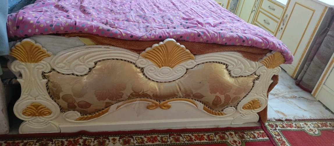 غرفه تسكام عراقي نظيفه مابيها اي خلل
وتخم 4قطع شغل عراقي
للبيع 
الاستفسار خاص


**إذا كنت صاحب هذا الإعلان وتريد حذفه لأي سبب، رجاءا أرسل رسالة إلى الدعم الفني**