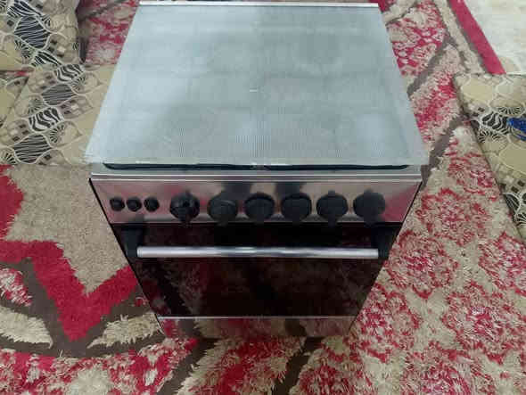 طباخ مصري أربع عيون وفرن فوك وجوه يشتغلن بنفس لوقت والنار زركه.سعر75.كربلاء-حي النضال 📞*********** كربلاء
