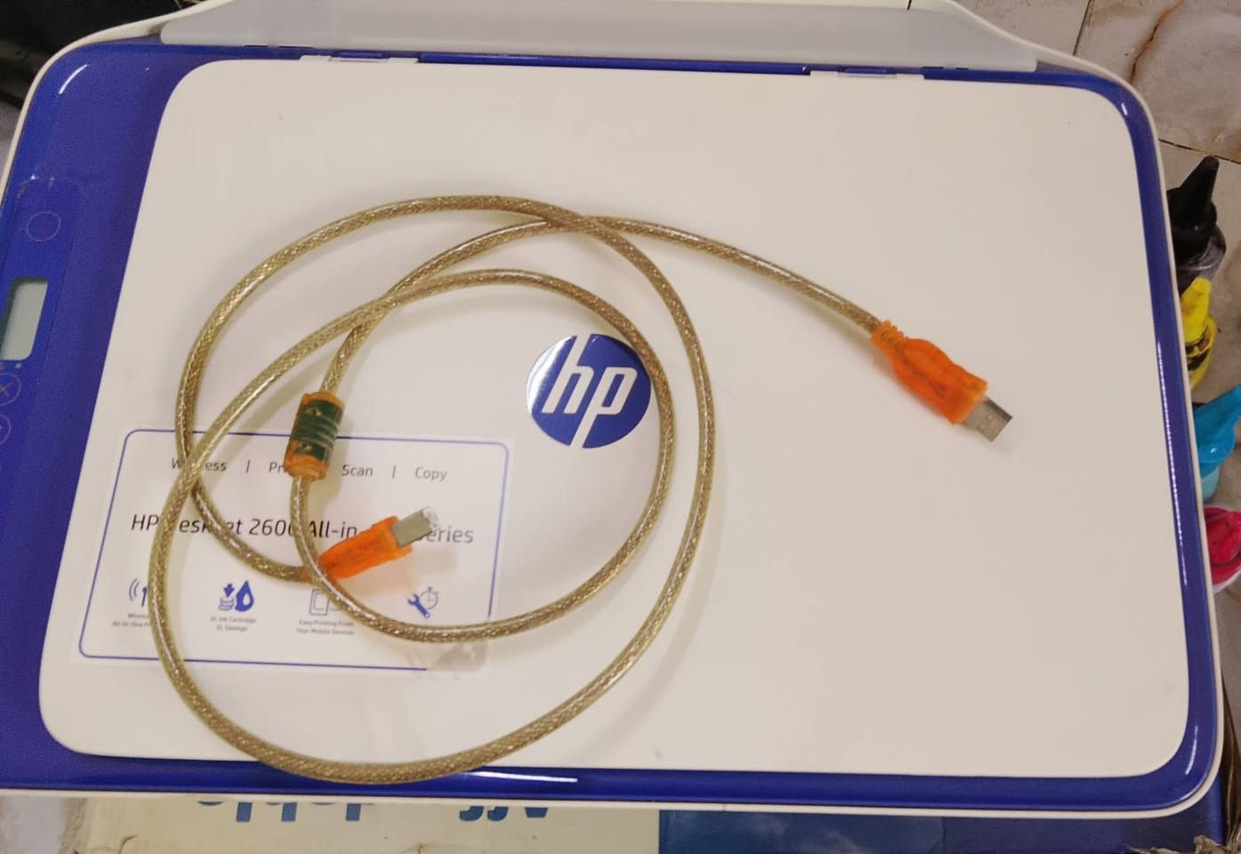 لابتوب مع طابعة 

المواصفات الرئيسية
 .الذاكرة العشوائية (RAM): سعة 2 جيجابايت من نوع DDR3L يمكن ترقيتها
القرص الصلب (Storage):  بسعة 500 جيجابايت.
 الشاشة: بمقاس 15.6 بوصة بدقة HD تبلغ 1366 × 768 بكسل.

 المنافذ والاتصال محرك أقراص ضوئية (DVD-Writer) منفذ USB 3.0 واحد ومنفذين USB 2.0
.منفذ HDMI و
منفذ VGA لتوصيل الشاشات الخارجية
.قارئ بطاقات الذاكرة (SD Card Reader)
 ومدخل كابل الشبكة (Ethernet).كاميرا ويب مدمجة (Webcam) مع ميكروفون 
بس يحتاج بطارية لان يشتغل فقط ع كهرباء حاليا و حرفين من كيبورد عطلان  مكان زعفرانية الاربع شوارع سعر 180000مع طابعة


**إذا كنت صاحب هذا الإعلان وتريد حذفه لأي سبب، رجاءا أرسل رسالة إلى الدعم الفني**