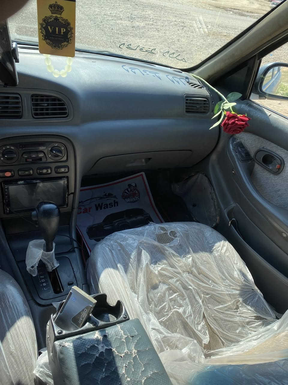 السلام عليكم سياره للبيع كيا كريدوس   موديل 96 محرك وكير شرط لاتنقيص ولاتبخير باسمي تحويل مباشر رقم صلاح الدين رقم نكليزي 
الاتصال ***********
#الجميع
