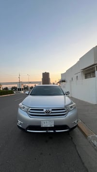 فول ليمتد • ٢٠١١ • قطعتين صبغ