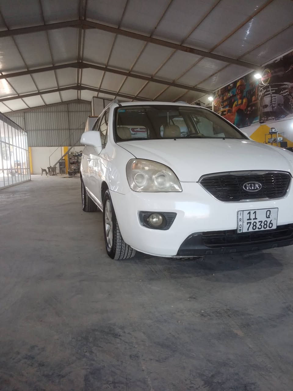 السلام عليكم كيا كارينز ٢٠١٢ خليجي فول مواصفات رقم بغداد الجديد محرك جديد ومكفول كير صدر تبريد مكفول سوسونار موجود ويه الصور جاهزه بدون اي نقص السعر ١٢٠$ مكاني بغداد الراشديه للاستفسار ***********
