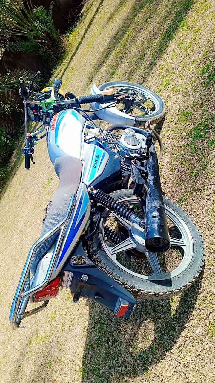 دراجه دايون موديل 21 مكفوله كفاله عامه اوراق اصولي  السعر 650 وبيهة مجال لمكان كربلاء طوريج  ***********
