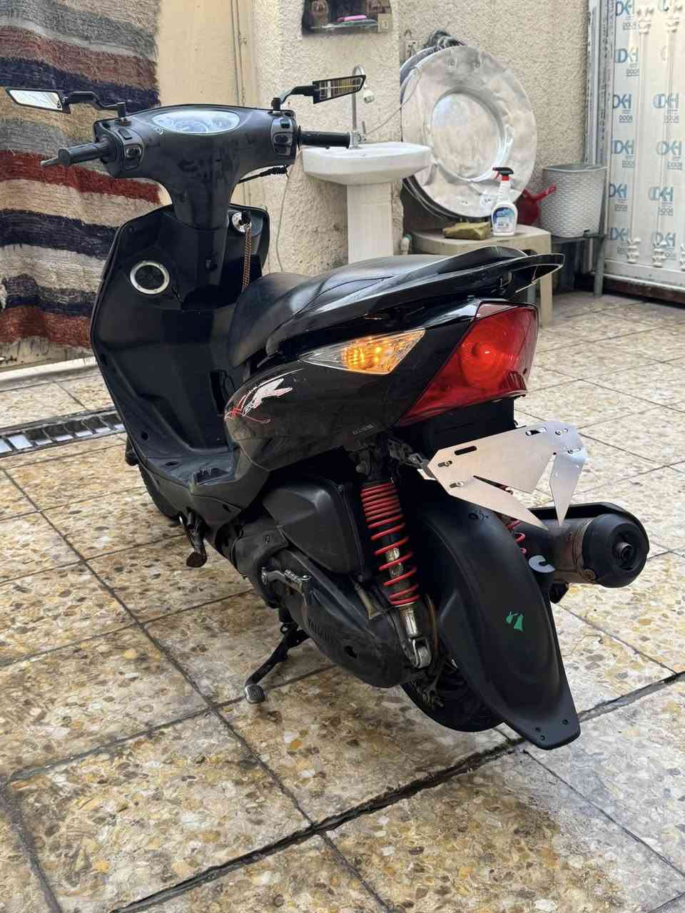 سلام عليكم ثعلب للبيع
دراجه مكفوله كفاله عامه

شلعه معدل فول كهربأيات كله شغاله نكره سلف 

مكاني بشعب السعر 600 وبيه مجال 

‭0772 681 8996‬
