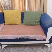 تخم ديوان ١٠مقاعد للبيع ب٧٥وبي مجال مكاني الدورة ٠٧٧٦٤١٨٨٩٦٨