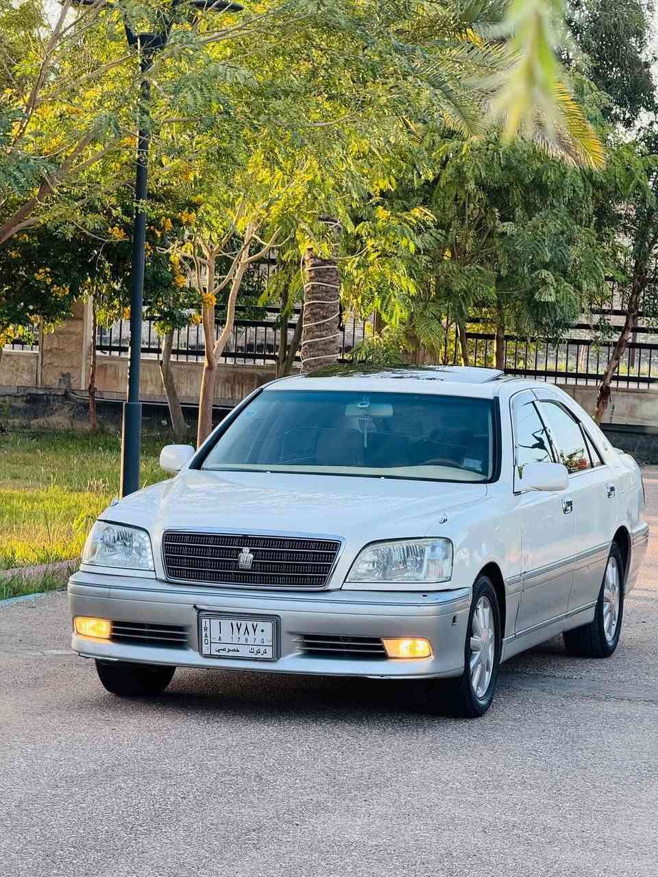 سلام عليكم 
 السعر (73) بيها مجال قليل
#ملكه للبيع فقط بدون مراوس بيع فقط
السياره وكاله فقط مامدفوع كمرك مامفحوصه بسم شخص واحد مو تاجر
 موديل 2002✅
كصه قماره فقط✅
كفاله من ضربه✅
دكمتين مكينه ديفور الجبير✅
فتحه سلايت✅
دبل شاشه ليزري✅
ستيرن كهربائي✅
كشنات كهرباء✅
تحكم ستيرن +مثبت سرعه كله شغال✅
تحوير نجف فوك وجوه✅
تبريد ثلج تدفئه شغاله تحكمات التبريد كله شغال✅
عليها غرامه /150/ ينزلن من سعرها✅
مكان السياره نجف كوفه✅
‏‪‏‪***********‬‏ 
‏‪***********‬‏ تصل وتدالل
