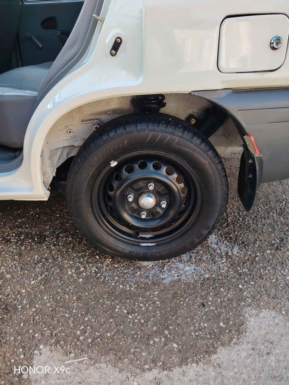 للبيع سايبا مويل 25 ماشيه 11 الف
***********٣
