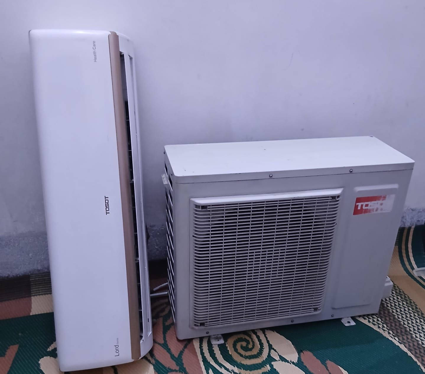 سلام عليكم سبلت نوعيه توسوت 2 طن شغال ومادخل تصليح تدفئه تبريد نضافه 100%100 العنوان بغداد الرشاد السعر 375 وبي مجال بصيط تصال ***********
