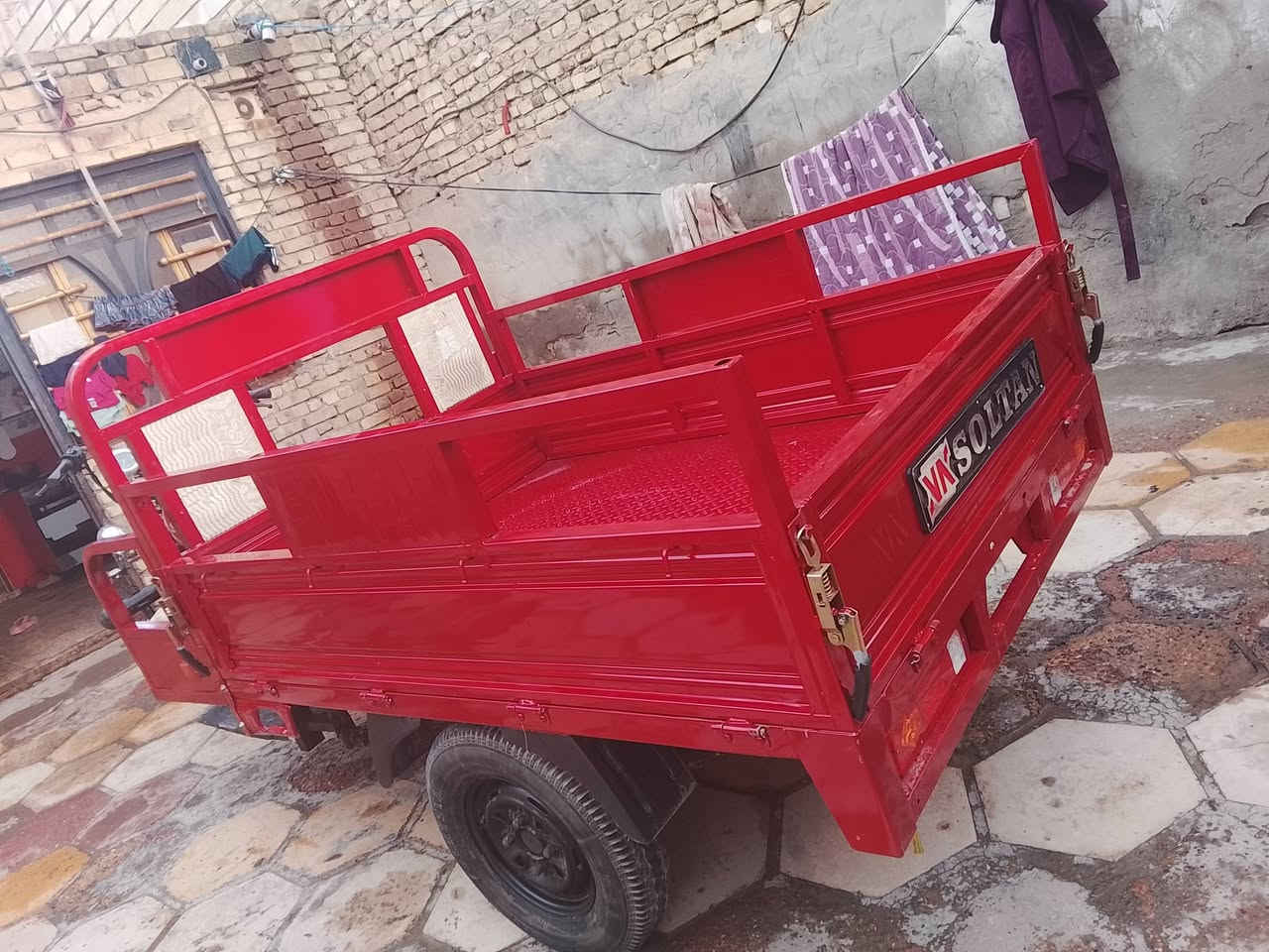 السلام عليكم ستوته سلطان نظيفه موديل 20 وكيلها سيد خلدون  اغراضها كلها جديد عنوان ميسان حي النداء سعر خابر وتدلل ***********
