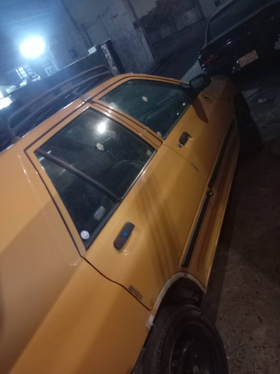 سلام عليكم سايبه للبيع 2015 سعرهه32 بسمي تحويل  ستفسار ***********
