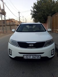 سورينتو • ماشي ١٨٦٠٠٠ • محرك قير شرط