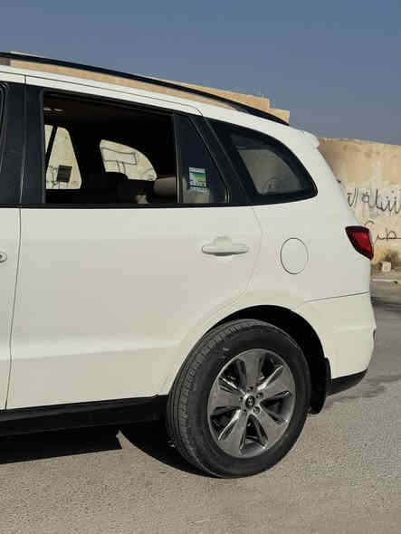 سنتافي ٢٠١٢                                                                              تخم تاير جديد                                                                                    ٤ سلندر.      مكفوله ماعده بارد كد شبر 
رقم التليفون ***********
