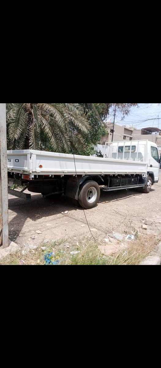 السلام عليكم 
للبيع بدي زيرو 
للبيع بدي زيرو 
كنتر 5 متر طويل 
***********
عنوان بغداد. البنوك
