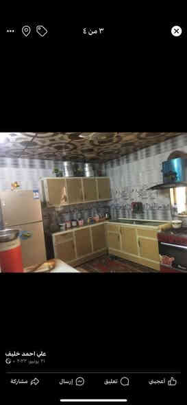 السلام عليكم بيت للايجار يبعد عن الشارع العام 100متر قاطين 3غرف نوم مقابل حي الاسرى خلف المعارض الشارع الرئيسي ل حي الجهاد الايجار 200فقط ***********
