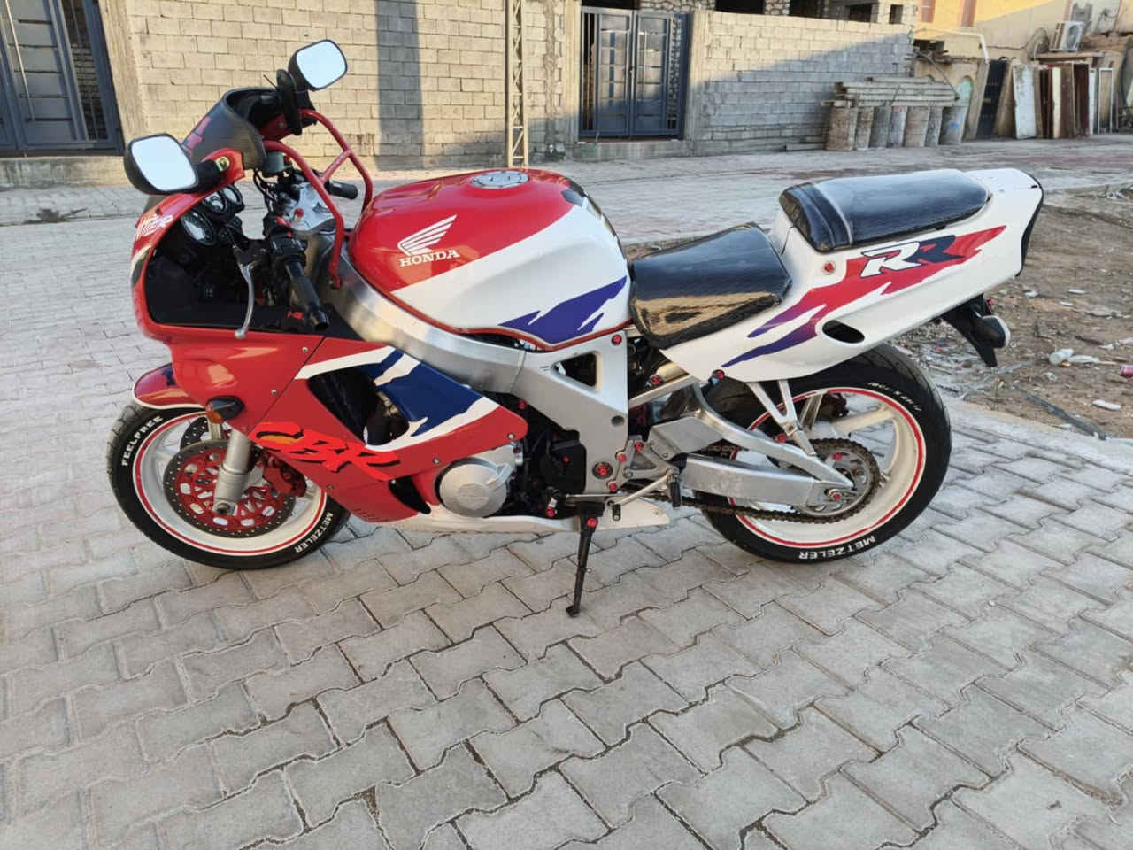 ياالله بطحه سيبي ار محرك 919 مكفوله كله محرك سبانه ماممدود اوراق بس منفيس بيهة بدون كمرك مكاني رمادي تأميم الاستفسار ***********
