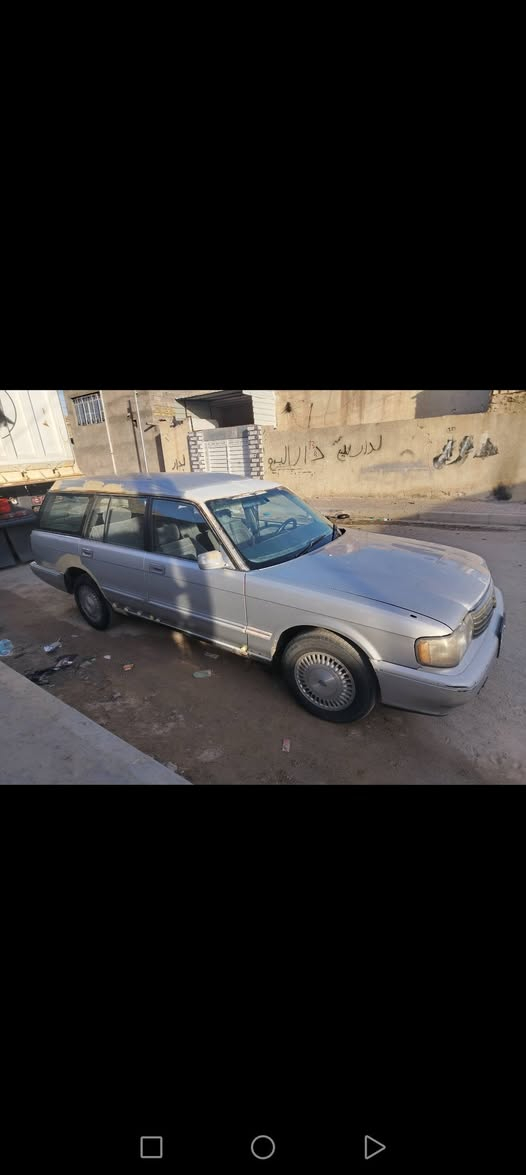 السلام عليكم... أرنب ستيشن ٩٣ انكليزي بصره بأسمي سنويتهه تقريبا لل ٣١ مبدللهه سستم نفس اللون وبيهه خياسات وحاليا بل سمكره والصبغ بيهه نواقص هم للبيع سعرهه ٥٥ وبيهه مجال ميسان المجر الكبير *********** تحسين
