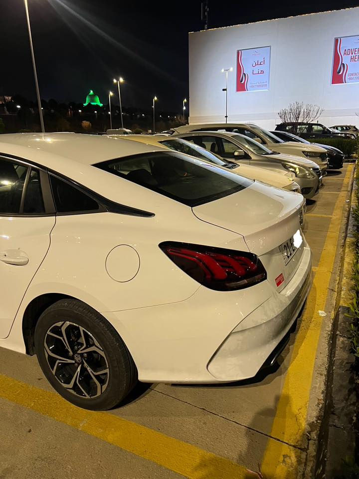 Mg gt 2024 gt asle گير ئؤتؤماتيك خليجي سفري ئيره بي بؤياخ بي سارد گيرو مه كينه و كاره باي به شه رت ١٤٠٠٠هه زار رؤيوه ته حويل و خرامه به شه رت ١١٥$مه عامه له ***********
