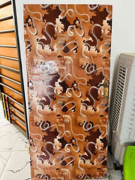 سلام عليكم بيبان البيع شالمنات العدد 4 البيع ميز البيع  ناصريه مركز ***********
