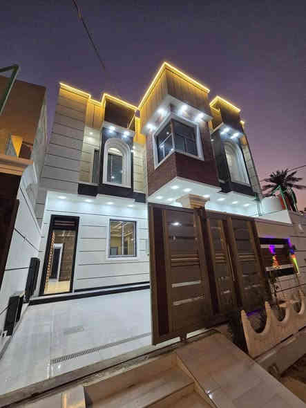 #اسعد_الله_اوقاتكم_بكل_خير

الاعلان اليوم تحفه مو بيت 

دار سكن طابقين للبيع بناء 2025 
مو بيت عباره عن فيلا ماشاء الله 
يتكون من 6 غرف منام وديوان 

#جنس_العقار ::  طابو ملك صرف زراعي بأسم عراقي اصولي سند ٢٥

#المساحه200 متر 

يحتوي الطابق  الاول على غرف منام 2 كل غرفه بيها حمام 
و ديوان كبير
و مطبخ 
او مناور
و صاله و وصحيات داخلي وخارجي 
وگراج 
اما الطابق  الثاني يحتوي على غرف منام 4 اثنين منهن بيهن حمامات 
بلاضافه الى صاله وصحيات 

#العنوان :: البصره أبي الخصيب البهادريه جهة الشط قريب  على سايدين داخل 
موقع راقي 😎 

جميع الخدمات متوفره ماء كهرباء شارع تبليط 10 متر 
شغل البيت كله درجة أولى

السعر 220 مليون  و بي مجال للشراي
#للاستفسار الاتصال على الهاتف 📳📞
((***********)) ابو كيان الحدادي البصرة
