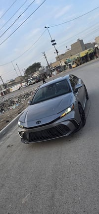 كامري هايبرد • ٢٠٢٥ • مرقم بغداد