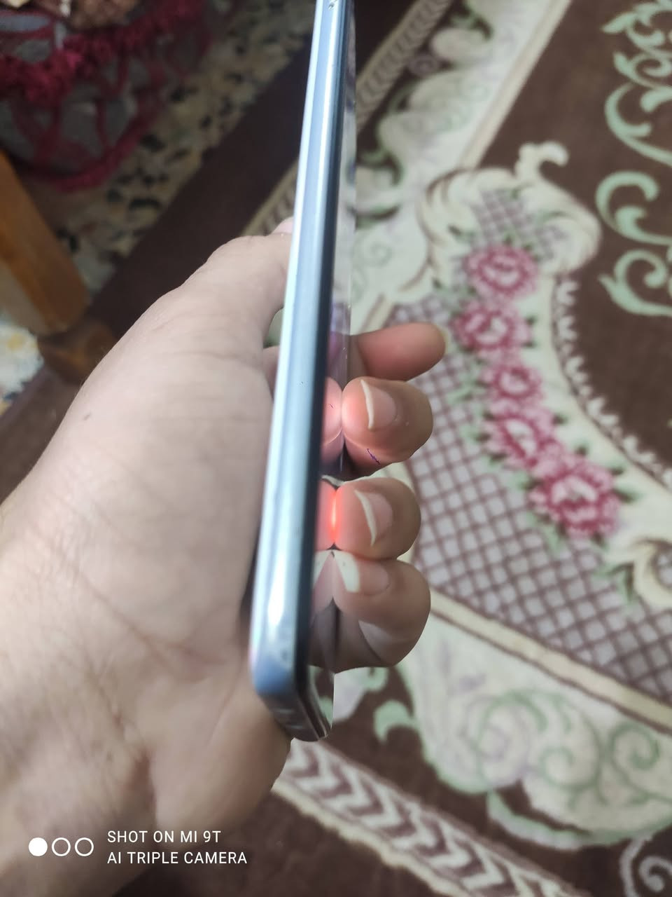 جهاز A70 جهاز نضيف فقط مبدل شاشة اصلية ذاكرتة 128 بل بوبجي 60 فريم سعر 85 بي مجال قليل كلش مكاني بغداد شراي تصل ***********
