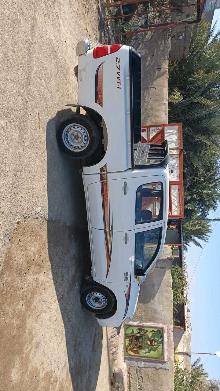 ‏السلام عليكم بيكم مديل ٩ سيارا مكفوله كفاله عامه بيه بارد قليل سنويه بسمي توا جددته رقم نكليزي ميسان مكينه بيه تنقيص سيارا حلوا بس تريد تلحيضات حداده نص عمر تخم تاير جديد سيارا ستخدام شخصي حلوا عوزه تلحيضات العنوان البصرا القرنه رقم***********السعر١٥٥وبيه مجال
