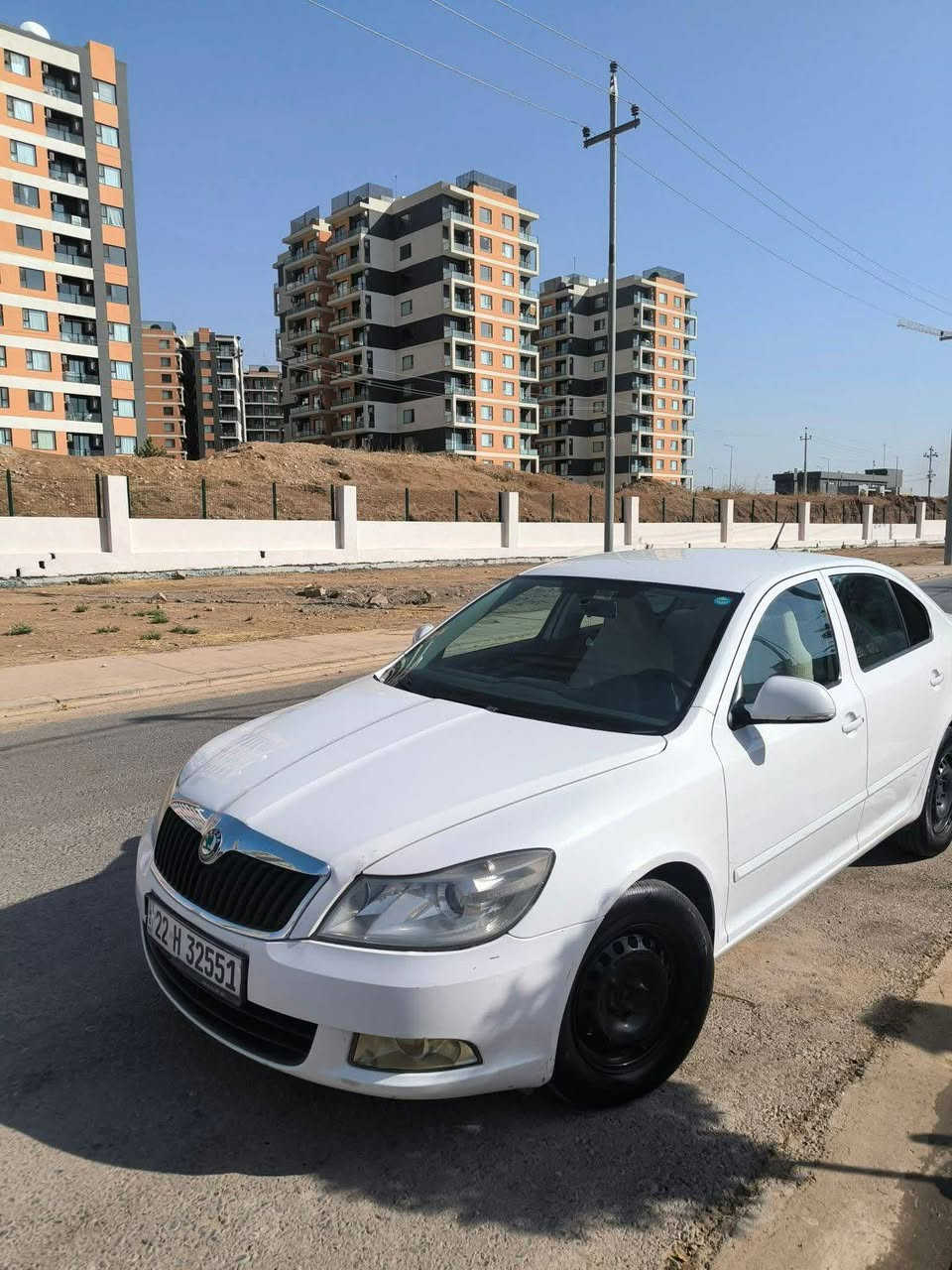 سكودا ٢٠١٣ مكينه بيلاد بجوك گێر عادي  ته نيا ٢ شوين ساردي هه يه باقي به شه رت  شوين هه ولير 
*********** أربيل, العراق
