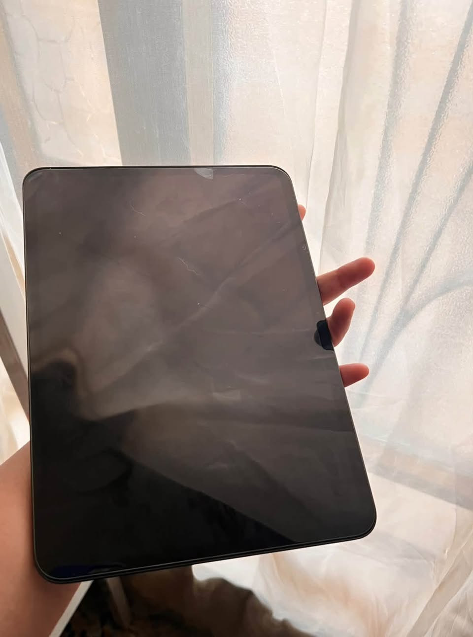 🔥 للبيع iPad Pro M4 11” 256GB – حالة الوكالة 🔥

📱 الموديل: iPad Pro M4 (11 إنج)
💾 السعة: 256GB
🎨 اللون: (اكتب اللون)
✅ الحالة: نظيف جدًا، بدون أي خدش أو كسر، استخدام خفيف.
🔋 صحة البطارية: 92%
🛡️ الضمان: داخل ضمان Apple الرسمي.
📦 الملحقات: الكارتون الأصلي + الشاحن الأصلي كاملين.
⚙️ الأداء: الجهاز يعمل 100% بدون أي مشاكل أو ملاحظات.
🔄 الفحص: مفرمت وجاهز للفحص بأي مكان.

🎮 مناسب للألعاب بأعلى إعدادات، والدراسة، والتصميم، والمونتاج، وأداءه جدًا قوي بفضل معالج Apple M4.

💰 السعر: 1,250,000 دينار عراقي قابل للتفاوض بالمعقول.

📩 للاستفسار أو المراسلة، تواصل خاص.
***********
