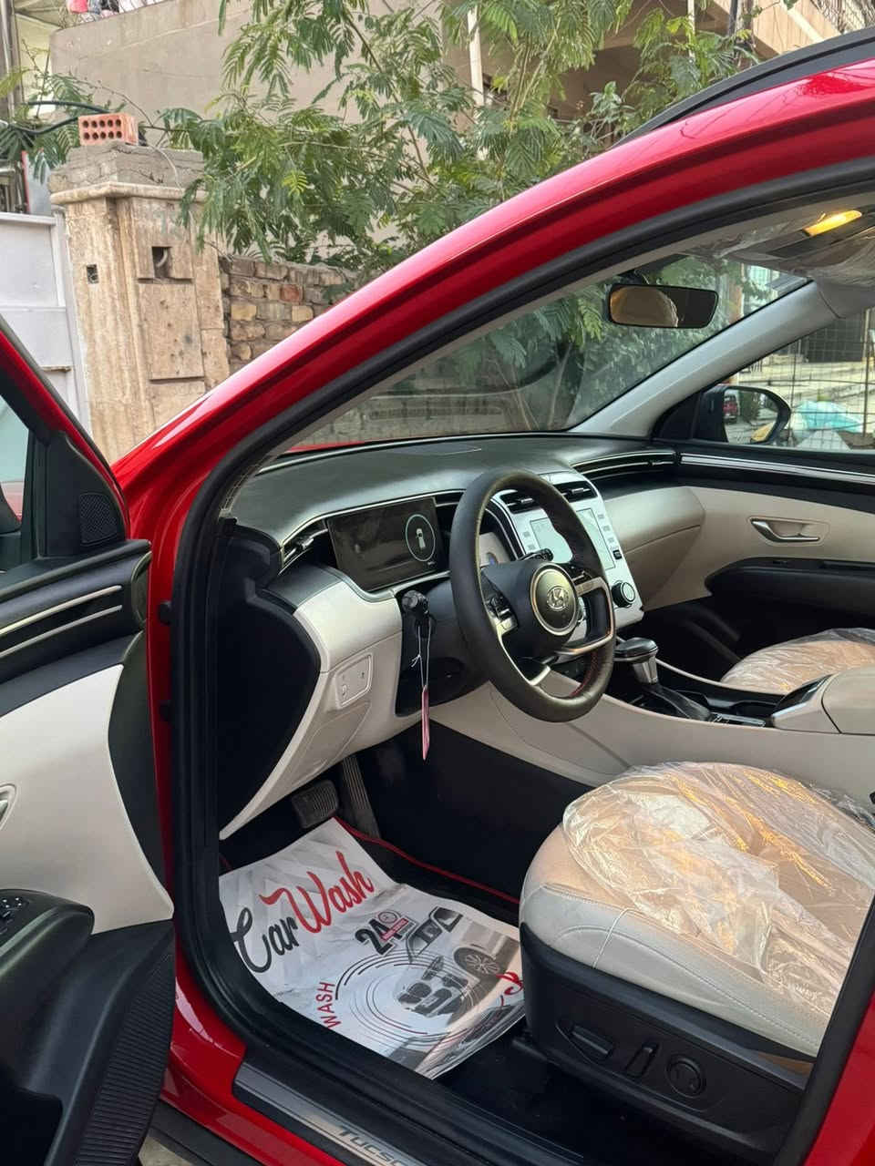 توسان 2024 جديده خليجيه
ماشيه 38 الف كيلو 

رقم بغداد  للبيع 

السعر 210 وبيها مجال بسيط


**إذا كنت صاحب هذا الإعلان وتريد حذفه لأي سبب، رجاءا أرسل رسالة إلى الدعم الفني**