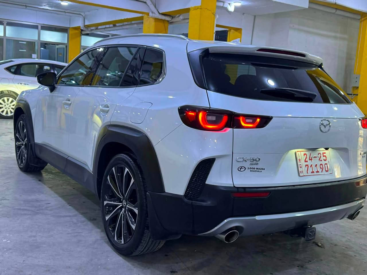 Mazda cx50 2023 بێ بۆیاخ
58,000 mil ڕۆشتوە
2.5 torbo
دەبڵ اکسل
پانۆراما
کوشن ساردو گەرم
کوشن کارەبایی
سوکان هیتەر
سندوق جەک
داتا شۆ
سەماعە بۆس
ڕاداری ٣٦٠
ئەیرباگ سیستەم کراوە
رەقەمی کاتیە ١٥ ڕۆژی ماوە
ڕەسمی سۆنەر و حادیسەم داناوە
نرخی ٢١٥$
***********
7MMVABDYOPN116603 ڕەقەم شاسی

