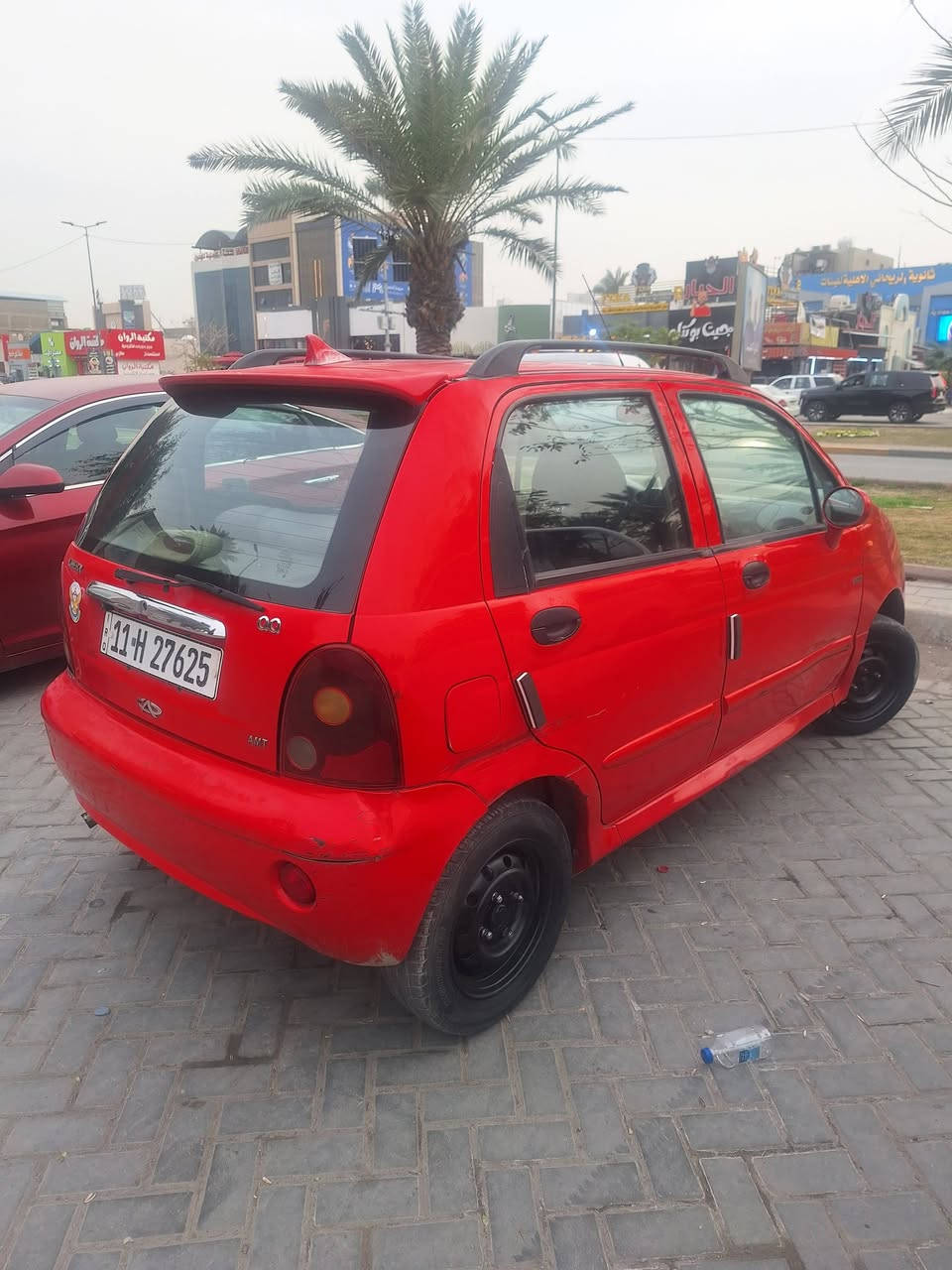 السلام عليكم كيوكيو 2012 نظيفه للبيع السياره مكفوله من الصبغ والحادث محرك  4 سلندر وكي
ر اوتوماتيك  مكفولات   تبريد ثلج ثلج  تدفئة   حداديه صدر نظيفه جدا  مواصفات شاشه بلي كار  قلاب فول حساسات  الخ ...  السياره نظيفه ماشيه  90 كم  رقم بغداد الإنكليزي الجديد سنويه مجدده لل 2030 هزه جديده تحويل مباشر 
السعر. 29
***********
***********
