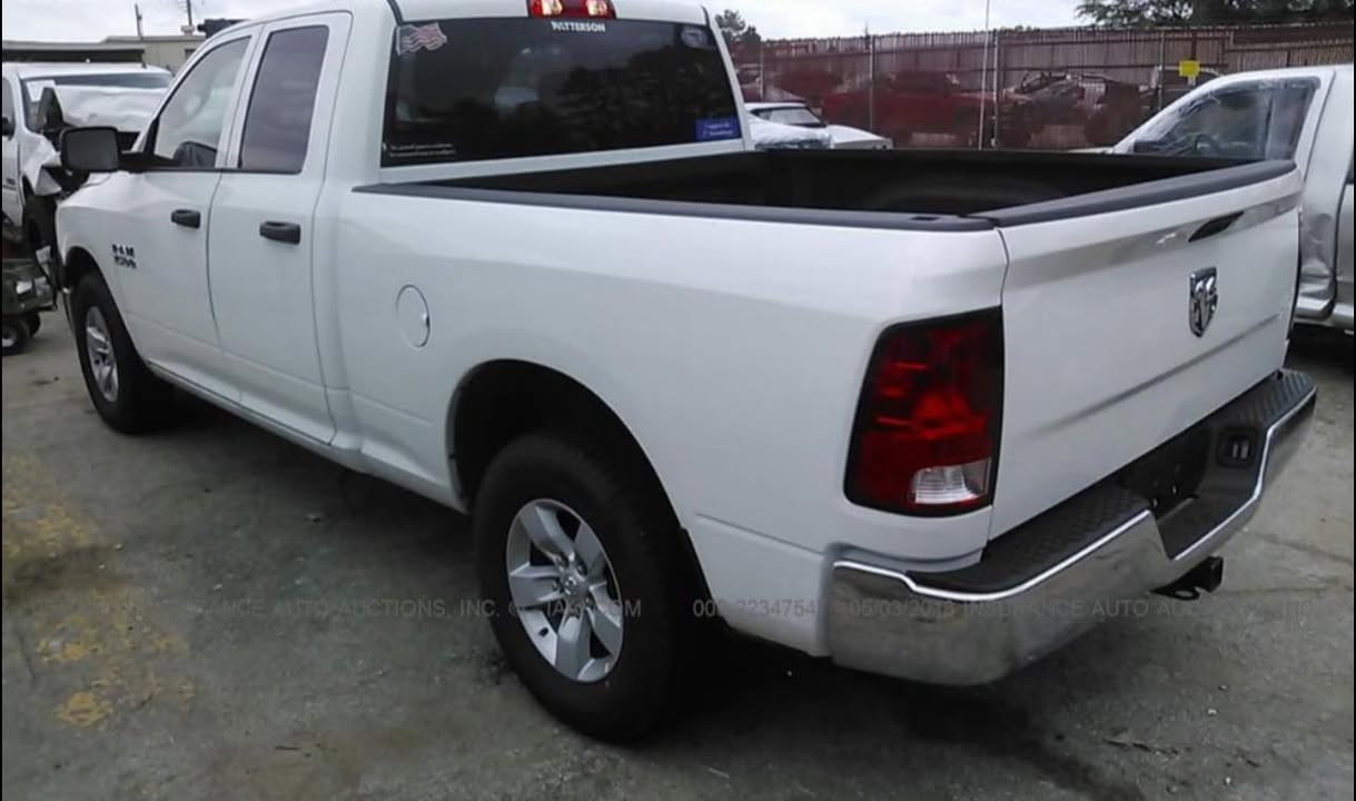 السلام عليكم 
دوج رام كلاسك٢٠١٨ للبيع بدون حادث
رقم أربيل 
محرك 6سلندر 3.6
السعر 180
المكان الانبار
***********
