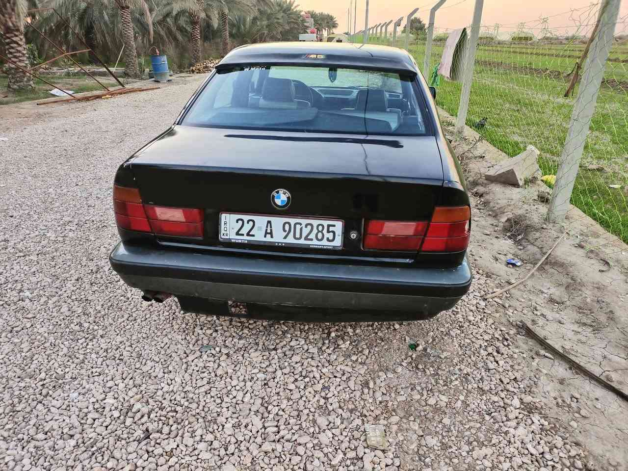 سلام علیکم سیارە مال بیت Bmw مودیل1993 
525کبس رقم اربیل سنویە منتهی شرط تحویل فول مواسفات بس گیر بي عته بالثاني والكشنات يرادلهن دوشمه سلایت اربع جام کهربائی قفل مرکزی تبرید شغال داخلە حیل نضیف سیارە حلو گیر محرک اکسل شاصی صدر امامی خلفی كلە ابشرط تخم تایر ویل جدید كهربایات كله ابشرط لاضربه لا خایس بس بی طخه بالدعاميه الامامي  ب فقط سعر62وبی مجال للشرای اذا شرای تعال خاص او خابرعل  رقم تدلل***********عنوان بابل
