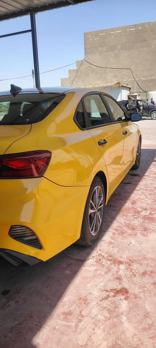 سلام عليكم
فورتي موديل 2023 الحادث موضحمعا الصور

مواصفات اشاير بلمري. شاشه كبيره.كامره دواره. تحديد مسار. مانع انزلاق. قول تكملت. تبريد ثلج. منضومه غاز. وضعيات القياده. كير مكينه كفاله.مكينه 2000 دوش. رقم بغداد انكليزي اسمي. بعد بيها مواصفات.
السعر ١٢٠
هاتف ***********
