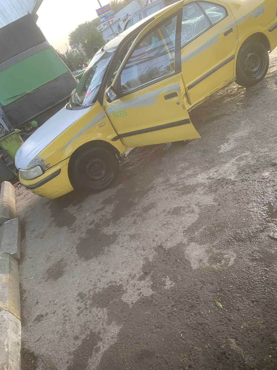 السلام عليكم للبيع سمند مديل 2009

سياره جاهزه. تبريد شغال كير مكينه حلوات 

كهربائيات كله شغاله تخم تاير نضيف 

داخل نضيف رقم بغداد الماني سنويه عضم عاج 

خط وبحث عدي سياره مال عيشه  شرط التحويل 

للستفسار *********** مكاني بغداد الدوره

عليه 500غرامات وهيئه استلم صافي 16ورقه
