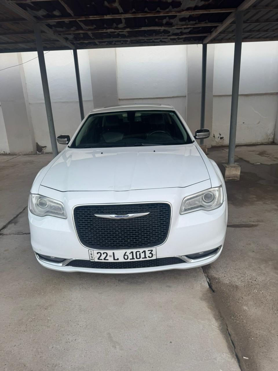 السلام وعليكم للبيع كرايسلر اوبامة 2019 اصل كلين تايتل مكفولة كفالة عامة ماعدة طخة بسيطة بلبنيد  المواصفات سلايت فتحةكشنات جلد كهرباء كشنات تدفءة تبريد تقنية خزن ميموري السيارة جديدة كير محرك حدادة تايرات كلة جديد للستفسار التصال على الرقم ***********
