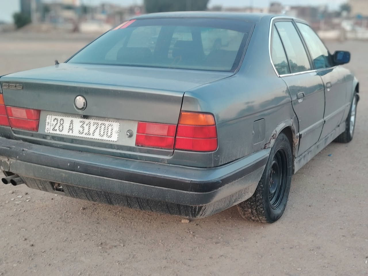 سلام عليكم بي ام 525 رقم رنجف بسمي كير مكنه كفاله السيارة خير من الله  رقم موبايل ***********
