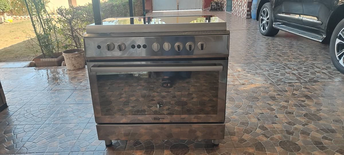 السلام عليكم
طباخ تركي مستعمل للبيع 

المكان واسط الصويره مقابل المعهد التقني ***********
السعر 225
