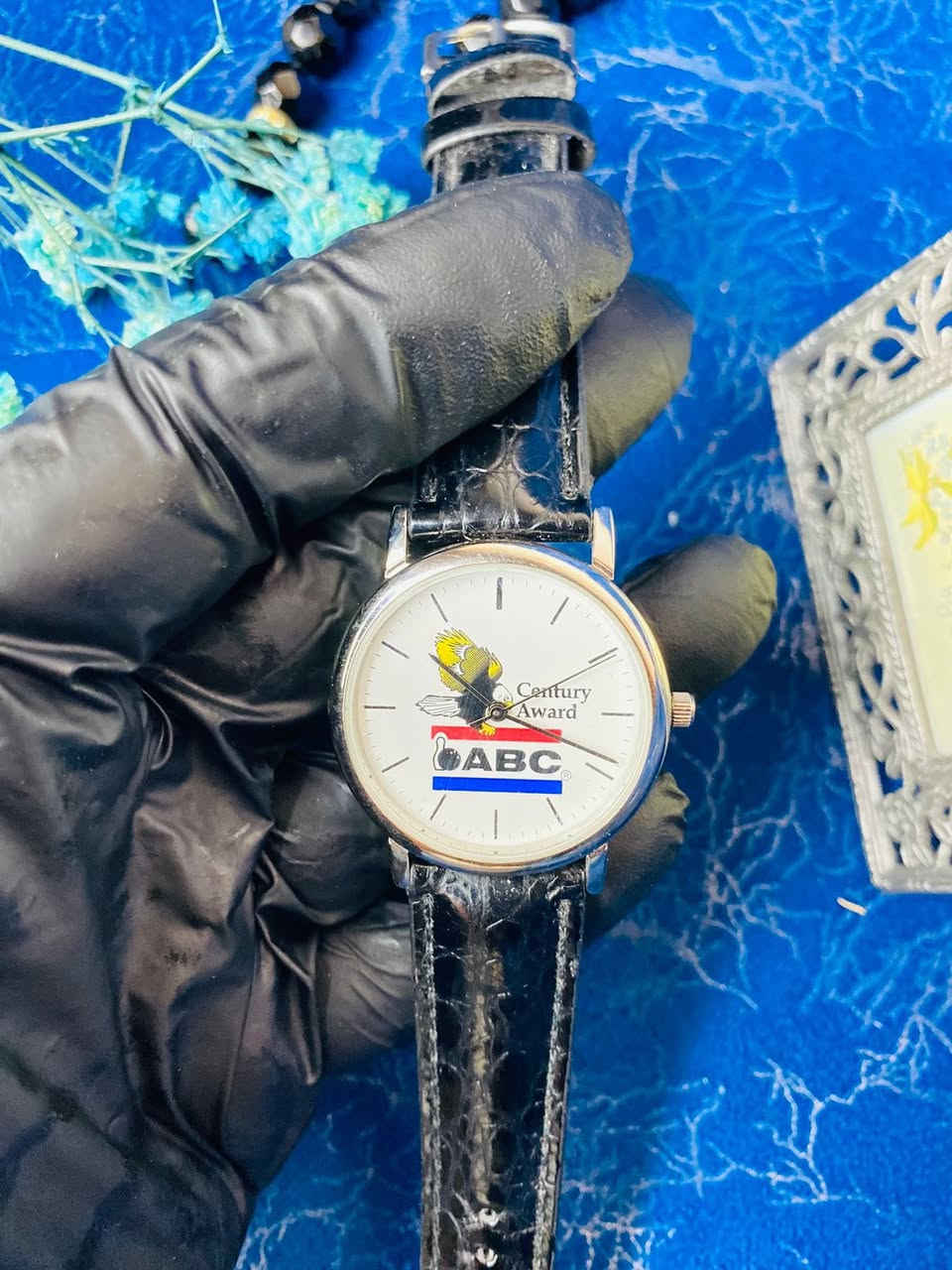 السلام عليكم 
شباب وصلت وجبه جديده من 
الساعات جوده جيده جدا 
السعار من ٥الف إلى ٢٠الف 
المكان الرمادي


**إذا كنت صاحب هذا الإعلان وتريد حذفه لأي سبب، رجاءا أرسل رسالة إلى الدعم الفني**