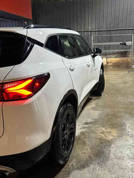 ‎لايزر Lt2 V6 للبيع محرك كير مكفولات بيها قطعه وحده بنيد نفسه معدل بدون دواخل طخه سطحية الباقي مكفول موديل 2021  ماشية 80 كم تبريد ثلج غرفتها بالجيس بعدها 
‎سياره كلش نظيفة 
‎فول مواصفات عدى الفتحه   
‎جلد 
‎بصمة
‎رادار مانع تصادم 
‎كشنات تدفئه 
‎شاشه كامره Apple CarPlay  
‎وباقي التفاصيل معروفه 

مكانها بغداد  

‭٠٧٧٠ ٩٤٤ ٦١٢١‬ بغداد
