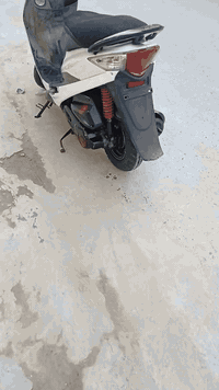 السلام عليكم عندي دراجه كامكو جي ثري دراجه كفاله عامه كفر ومكينه وكابريتر دراجه نكره بكل وكت كهربائيات كلهه شغاله سلف نكره بكل وكت عداد الكتروني تخم تاير جدد دراجه مديل 2007اوراق كامله ملاح فول السعر 350وبيهه مجال بسيط المكان بغداد الشعله خطيب الزراعي رقم الهاتف ***********
