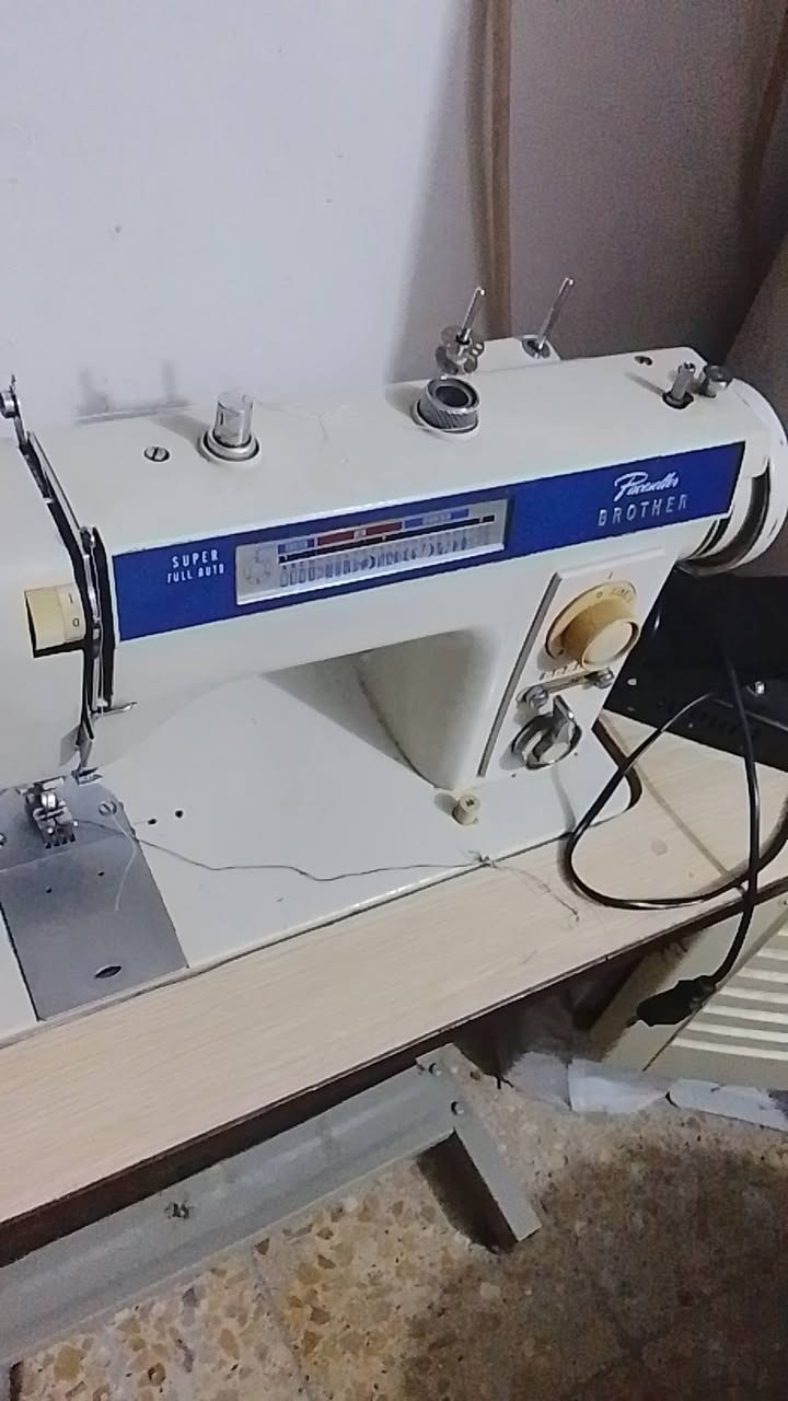 مكينت خياطه يباني  هيه وجنطته وميزه كامله تطريز وخياطه  بيع مستعجل اب225وبيه مجال بصيط


**إذا كنت صاحب هذا الإعلان وتريد حذفه لأي سبب، رجاءا أرسل رسالة إلى الدعم الفني**